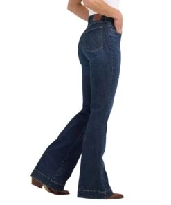 Wrangler Women's Bespoke Trouser Jean -Cowpokes Onlines.com 112367600 c