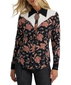 Wrangler Women's Lainey Wilson Floral Snap Shirt