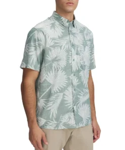 Under Armour Men's Dockside Button Down Shirt