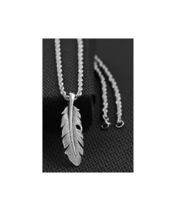 M&F Western Men's Twister Feather Necklace