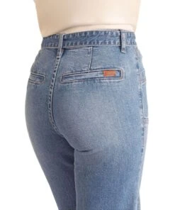 Rock & Roll Cowgirl Women's Flare Jean 9 Rock & Roll Cowgirl Women's Flare Jean -Cowpokes Onlines.com BW6HD06063 d