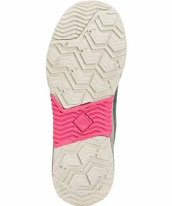 Muck Boot Women's Outscape Waterproof Shoe 5 Muck Boot Women's Outscape Waterproof Shoe -Cowpokes Onlines.com OSLW104 sole