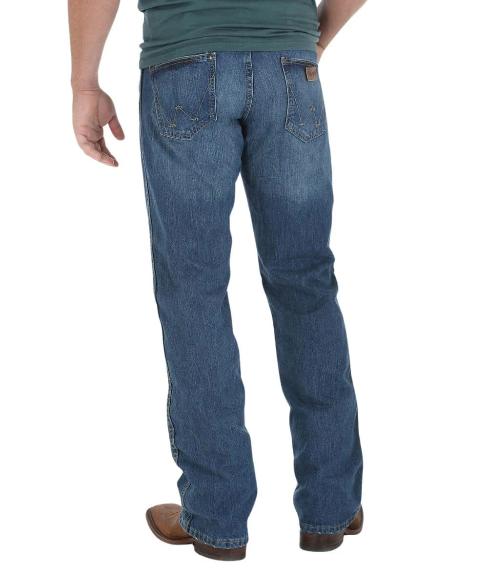 Wrangler Men's Retro Boot Cut Jean 2 Wrangler Men's Retro Boot Cut Jean - Image 2